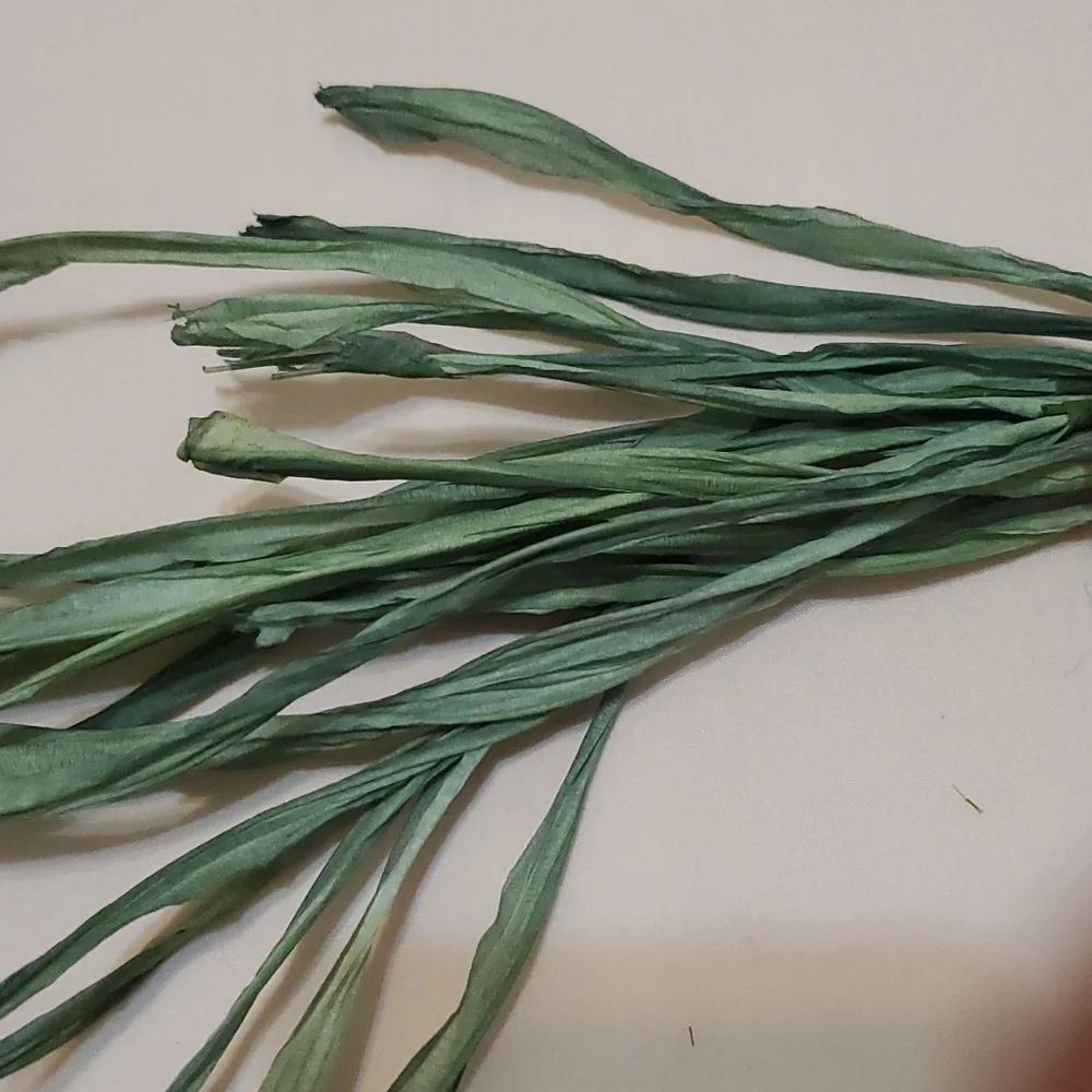 3 Faux Greenery Picks